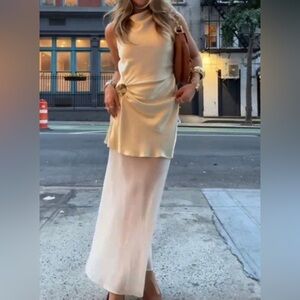 NWT_ Reformation Logan Silk Dress in Blonde size 4